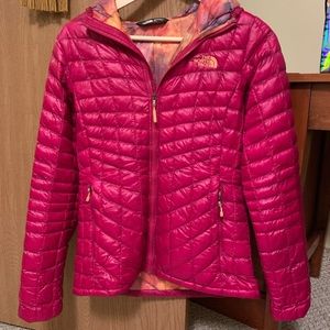 North Face Thermoball jacket.